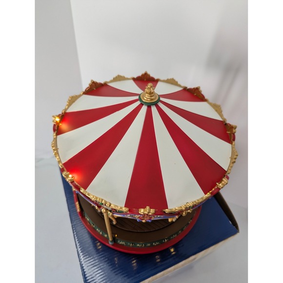 Lemax The Grand Carousel Animated Sights & Sounds Christmas Village 2013 - Picture 4 of 16